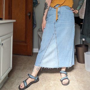 Old Navy distressed denim midi skirt